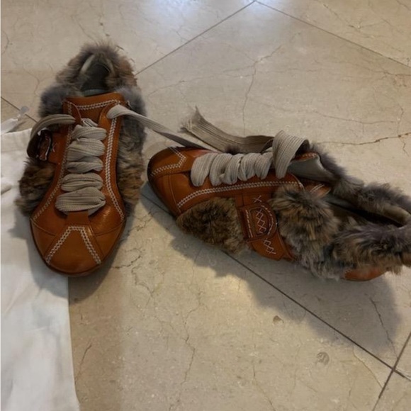 Dior fur & suede sneakers - Picture 2 of 7